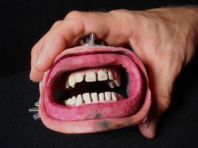 The exterior view of the second mouth for "The French Kiss"